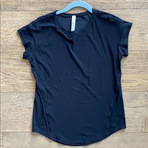 Black short sleeve Lululemon shirt w/ scalloping